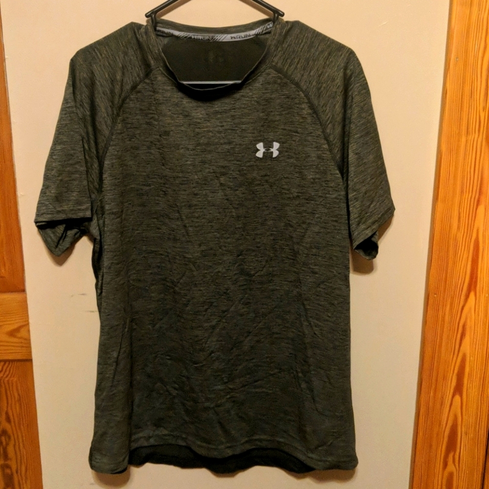 ⭐️ Under Armour Men's Run Tee